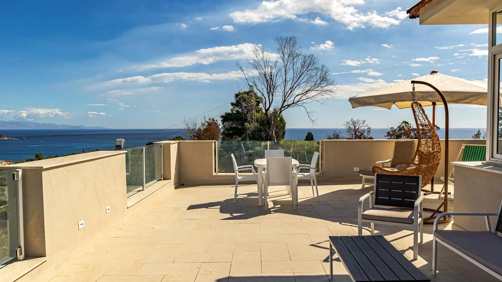 Apartament Casa Musica Giardini-Naxos Włochy