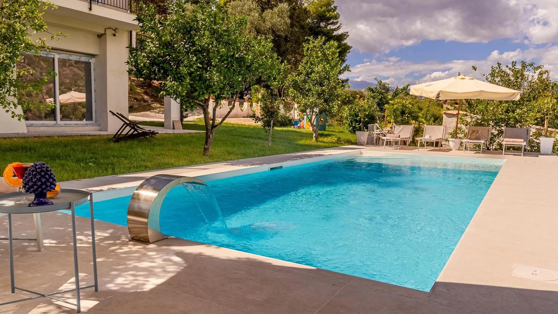 Apartament Casa Musica Giardini-Naxos Włochy